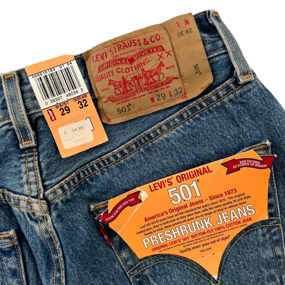 New Vintage Y2K Levis 501 Jeans Men 29x32 Blue Straight Leg Button Fly Deadstock